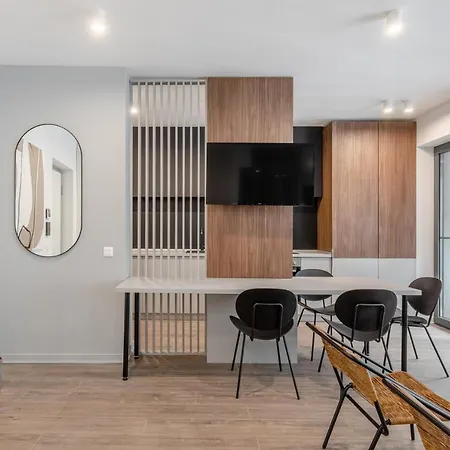 North By Citylife Cloud 9 C Appartement Boekarest
